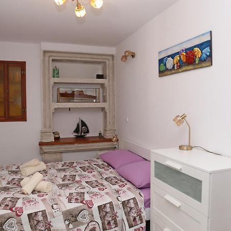 Sailboat House Apartment Korcula Town Exterior photo