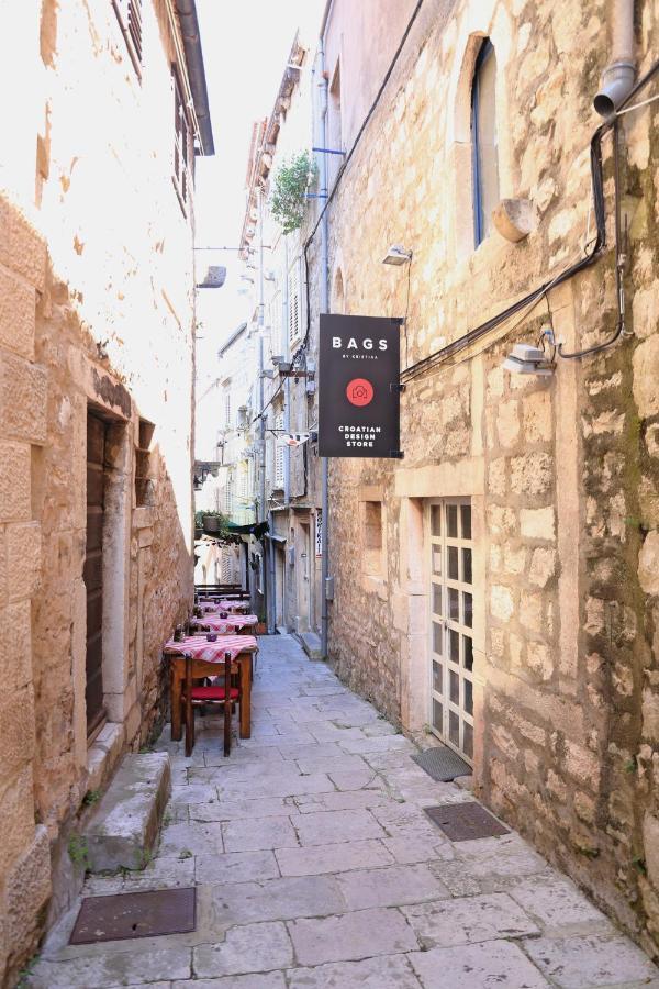 Sailboat House Apartment Korcula Town Exterior photo